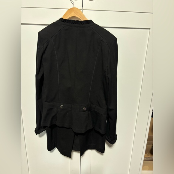 White House Black market Ponte blazer and pencil skirt GUC size 12 and 10 skirt - Picture 5 of 10